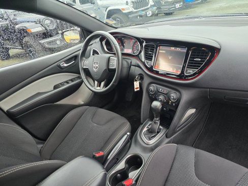 Used 2015 Dodge Dart SXT image 10