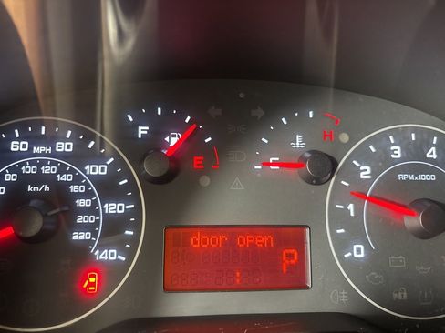 Used 2022 RAM ProMaster City Tradesman w/ Window Group 04 image 11