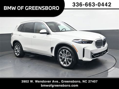 New 2026 BMW X5 xDrive50e image 1