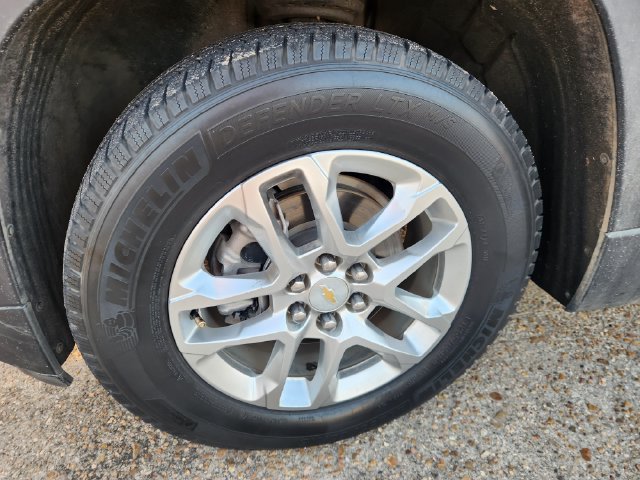 Used 2020 Chevrolet Traverse LT FWD image 10