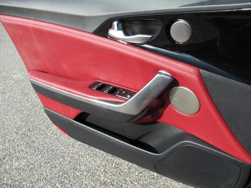 Used 2023 Kia Stinger GT-Line w/ Sun & Sound Package image 27