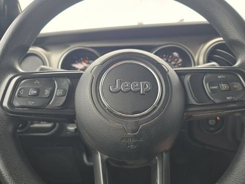 Used 2020 Jeep Wrangler Sport AWD/4WD image 23