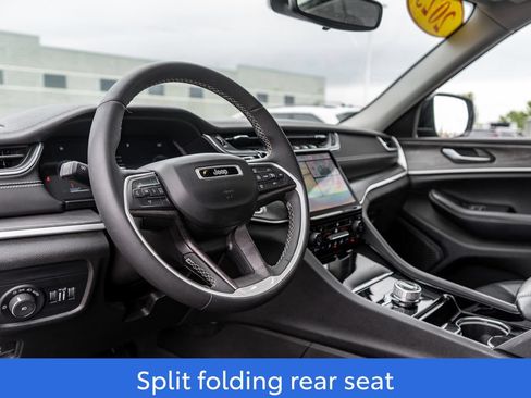 Used 2023 Jeep Grand Cherokee L Limited AWD/4WD image 22