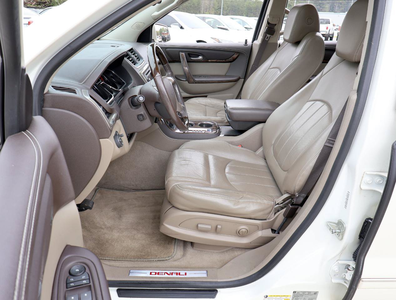 Used 2015 GMC Acadia Denali FWD image 13