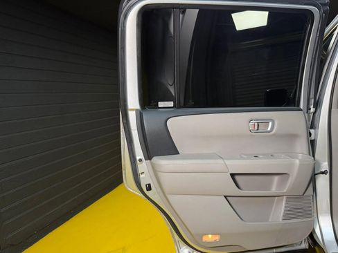 Used 2009 Honda Pilot EX-L image 16