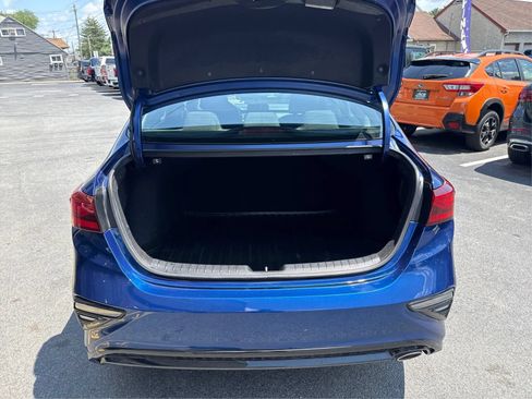 Used 2019 Kia Forte LXS FWD image 13