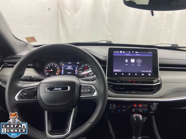 Used 2023 Jeep Compass Limited w/ Sun and Sound Group AWD/4WD image 26