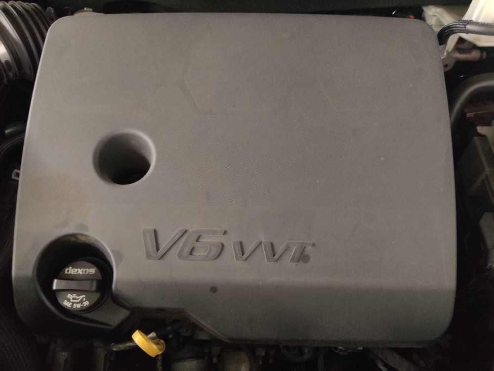 Used 2020 Chevrolet Traverse LS FWD image 30