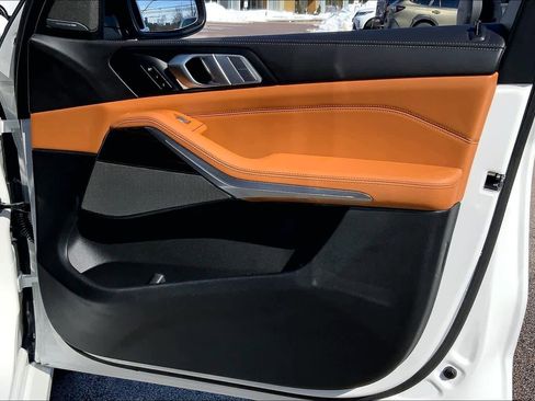 Used 2026 BMW X7 xDrive40i image 22