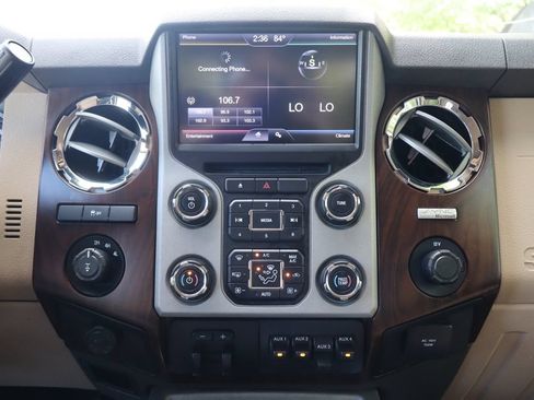 Used 2014 Ford F250 Lariat AWD/4WD image 34