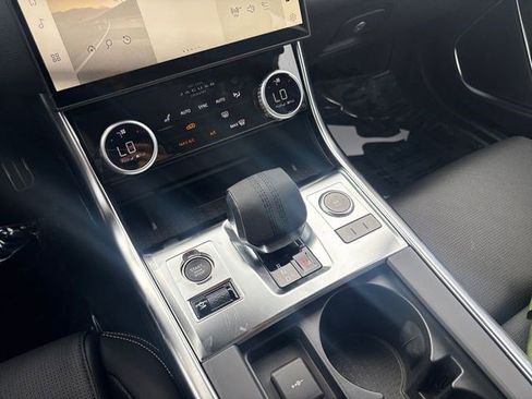 New 2024 Jaguar XF R-Dynamic SE AWD/4WD image 29