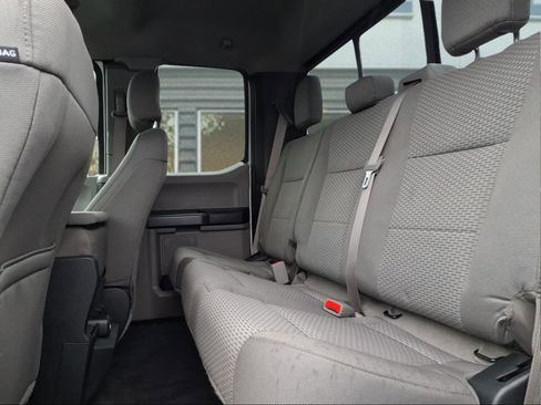 Used 2016 Ford F150 XLT w/ Equipment Group 302A Luxury image 15