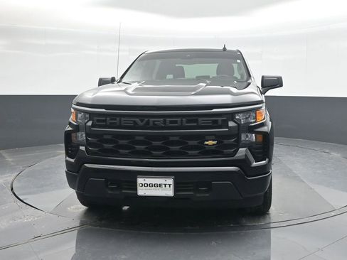 Used 2025 Chevrolet Silverado 1500 Custom image 5