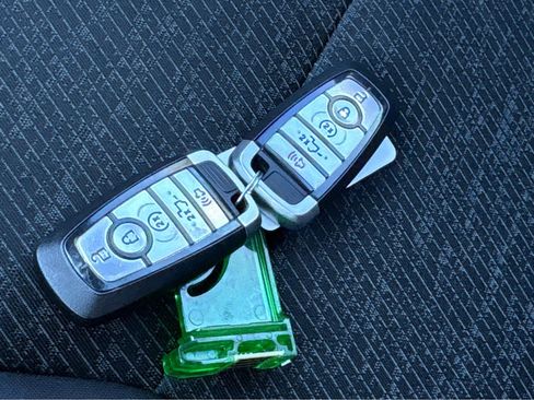 Used 2022 Ford F150 XLT w/ Equipment Group 302A High image 29