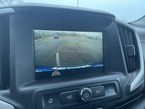 Used 2019 GMC Terrain SLE image 14