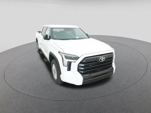 New 2026 Toyota Tundra SR5 image 14