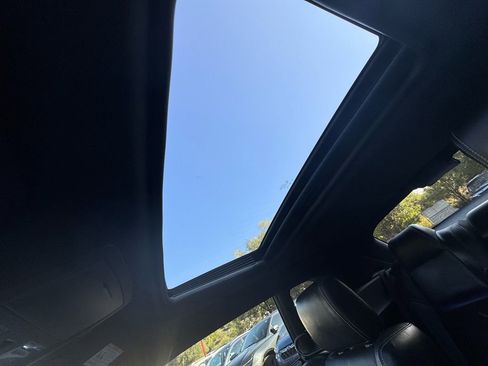 Used 2010 Dodge Challenger SRT8 w/ SRT Option Group II image 19