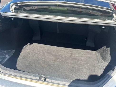 Used 2018 Toyota Camry XLE FWD image 31