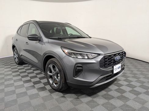 Certified 2025 Ford Escape ST-Line FWD image 1