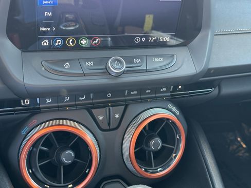 Certified 2021 Chevrolet Camaro SS RWD image 14