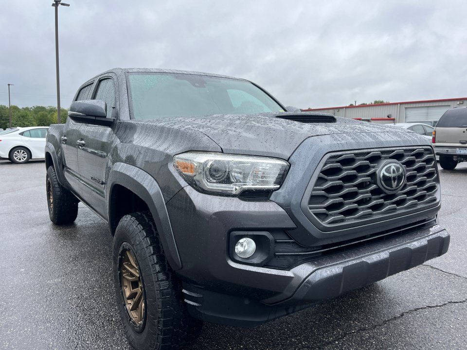 Used 2021 Toyota Tacoma TRD Sport AWD/4WD image 24
