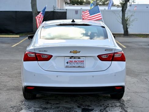 Used 2021 Chevrolet Malibu LS w/ Driver Confidence Package II image 5