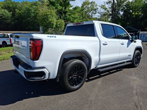 Used 2025 GMC Sierra 1500 Elevation AWD/4WD image 6