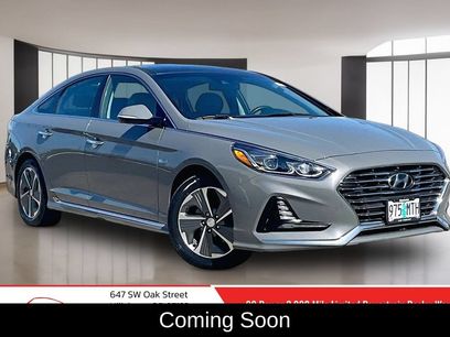 Used 2019 Hyundai Sonata Limited w/ Ultimate Package 02