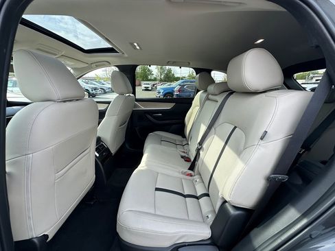 Used 2024 MAZDA CX-90 Plug-In Hybrid w/ Preferred image 23