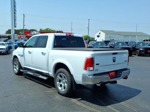 Used 2016 RAM 1500 Laramie w/ Convenience Group AWD/4WD image 6