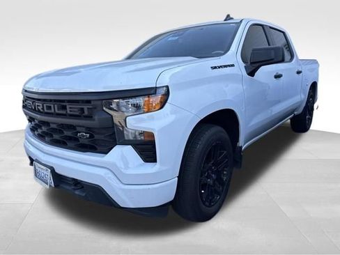 Used 2022 Chevrolet Silverado 1500 Custom w/ LPO, Dark Essentials Package RWD image 1