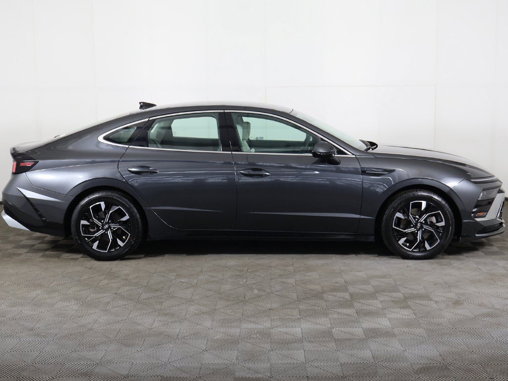Used 2024 Hyundai Sonata SEL AWD/4WD image 18