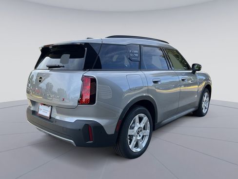 Certified 2025 MINI Cooper Countryman S image 5