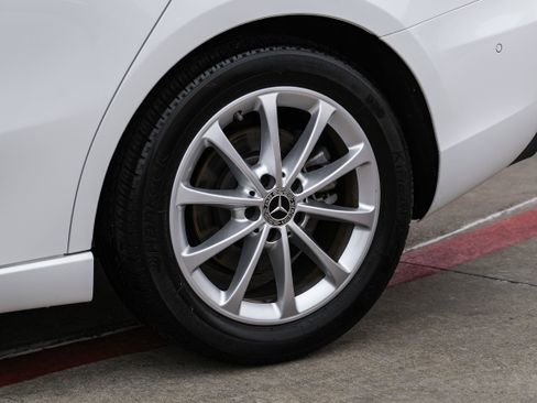 Used 2022 Mercedes-Benz A 220 image 52