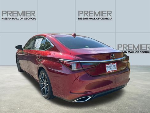 Used 2025 Lexus ES 350 w/ Premium Package FWD image 7