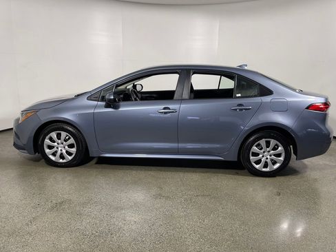 Used 2024 Toyota Corolla LE image 6