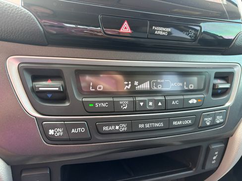 Certified 2018 Honda Pilot EX-L image 19