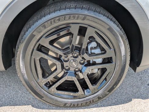 Certified 2023 Kia Telluride EX X-Line AWD/4WD image 9