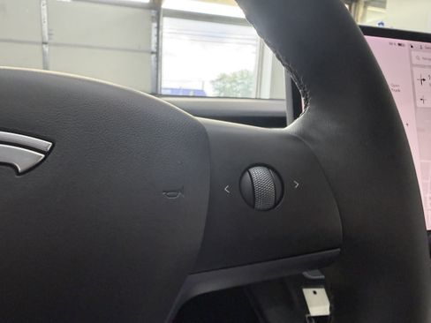 Used 2021 Tesla Model 3 Standard Range Plus RWD image 10