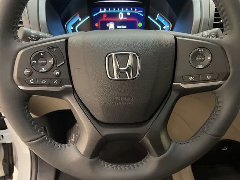 Certified 2024 Honda Odyssey EX-L image 11