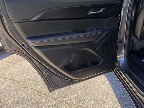 New 2025 Jeep Grand Cherokee L Laredo image 21