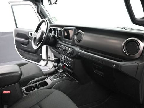 Used 2019 Jeep Wrangler Unlimited Sport S AWD/4WD image 26