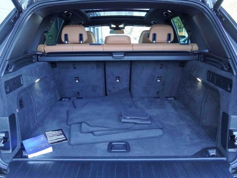 Used 2025 BMW X5 xDrive40i image 40