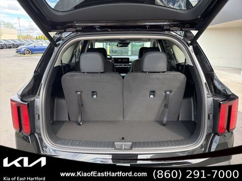 New 2026 Kia Sorento EX w/ EX Premium Package AWD/4WD image 17