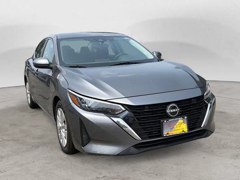 Used 2024 Nissan Sentra S FWD image 1