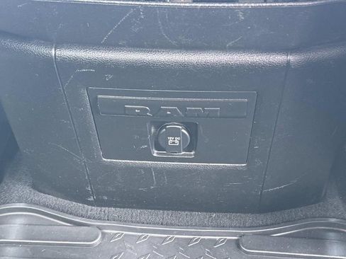 Used 2021 RAM 1500 Classic Warlock AWD/4WD image 14