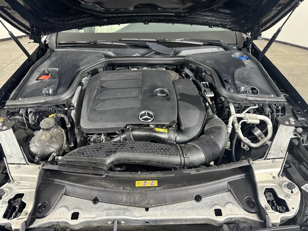 Used 2020 Mercedes-Benz E 350 4MATIC Sedan image 33