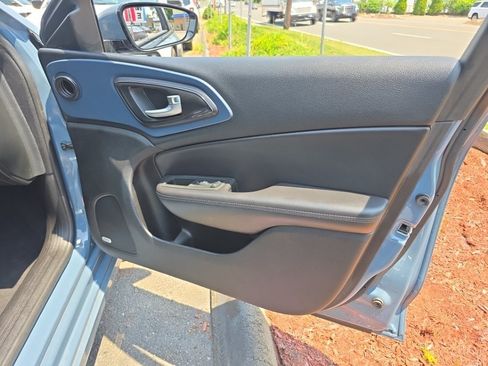 Used 2015 Chrysler 200 S w/ Navigation & Sound Group I FWD image 12