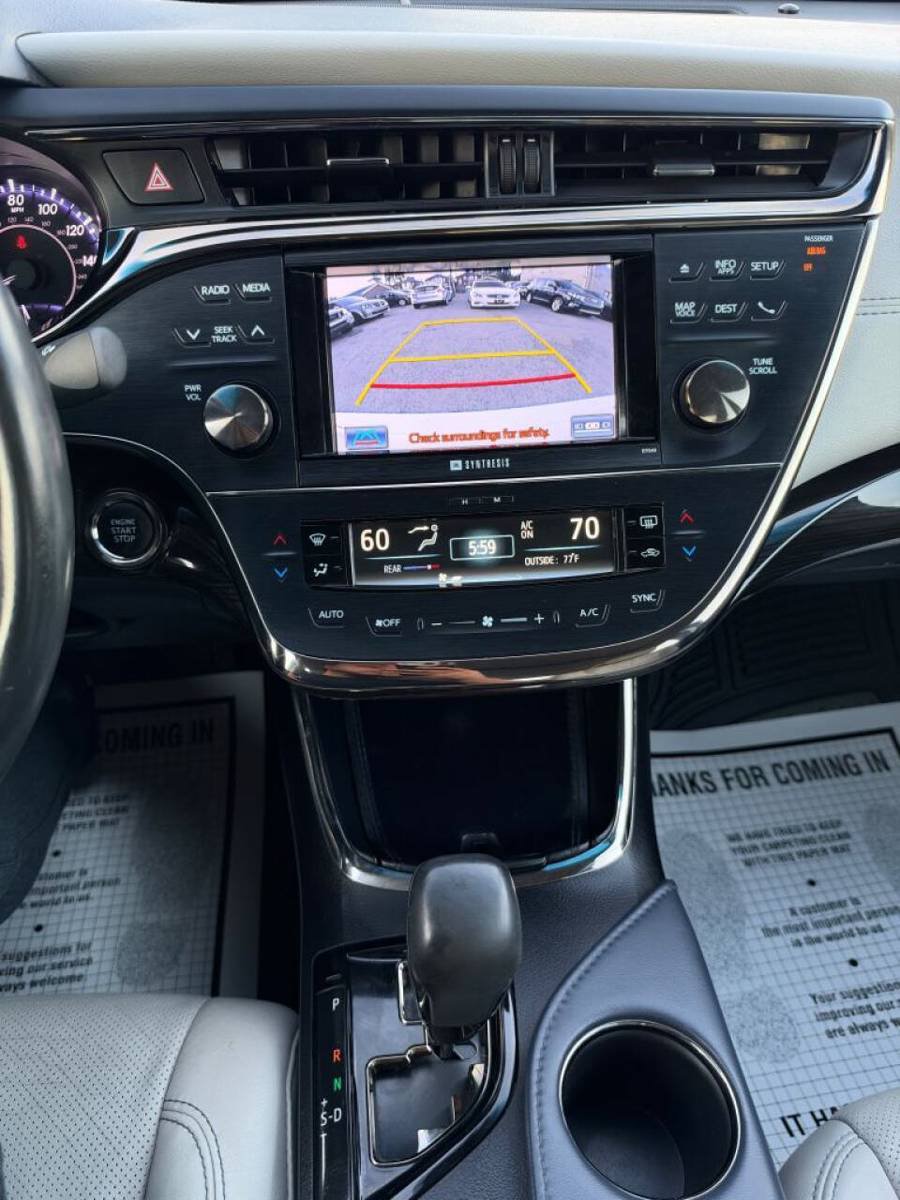 Used 2014 Toyota Avalon Limited FWD image 18