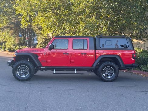 Used 2020 Jeep Gladiator Rubicon image 3